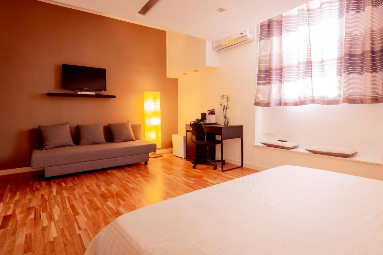 نابولي B&B Palazzo Satriano المظهر الخارجي الصورة