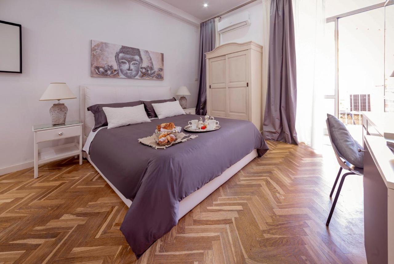 نابولي B&B Palazzo Satriano المظهر الخارجي الصورة
