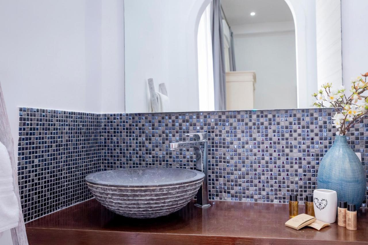 نابولي B&B Palazzo Satriano المظهر الخارجي الصورة